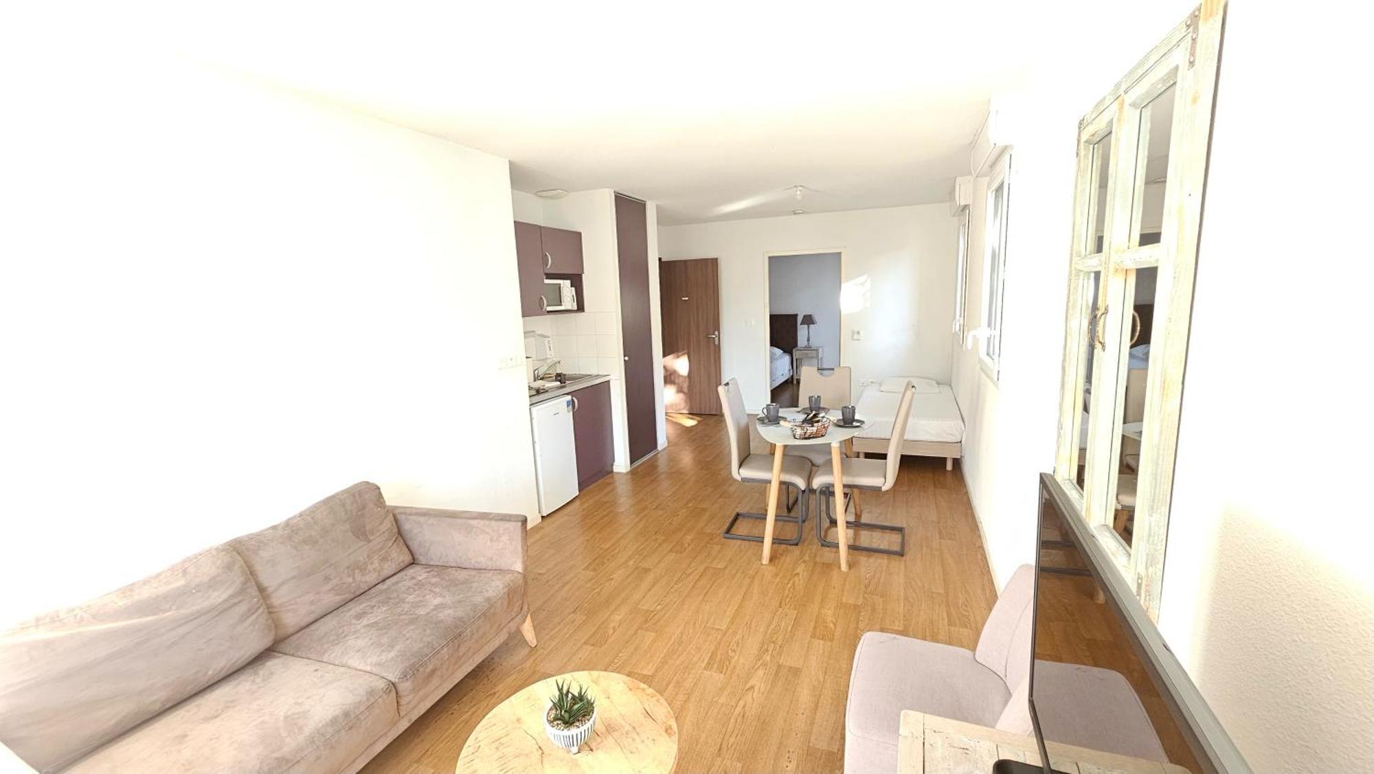 Zenao Appart'Hotel Νεβέρ Εξωτερικό φωτογραφία